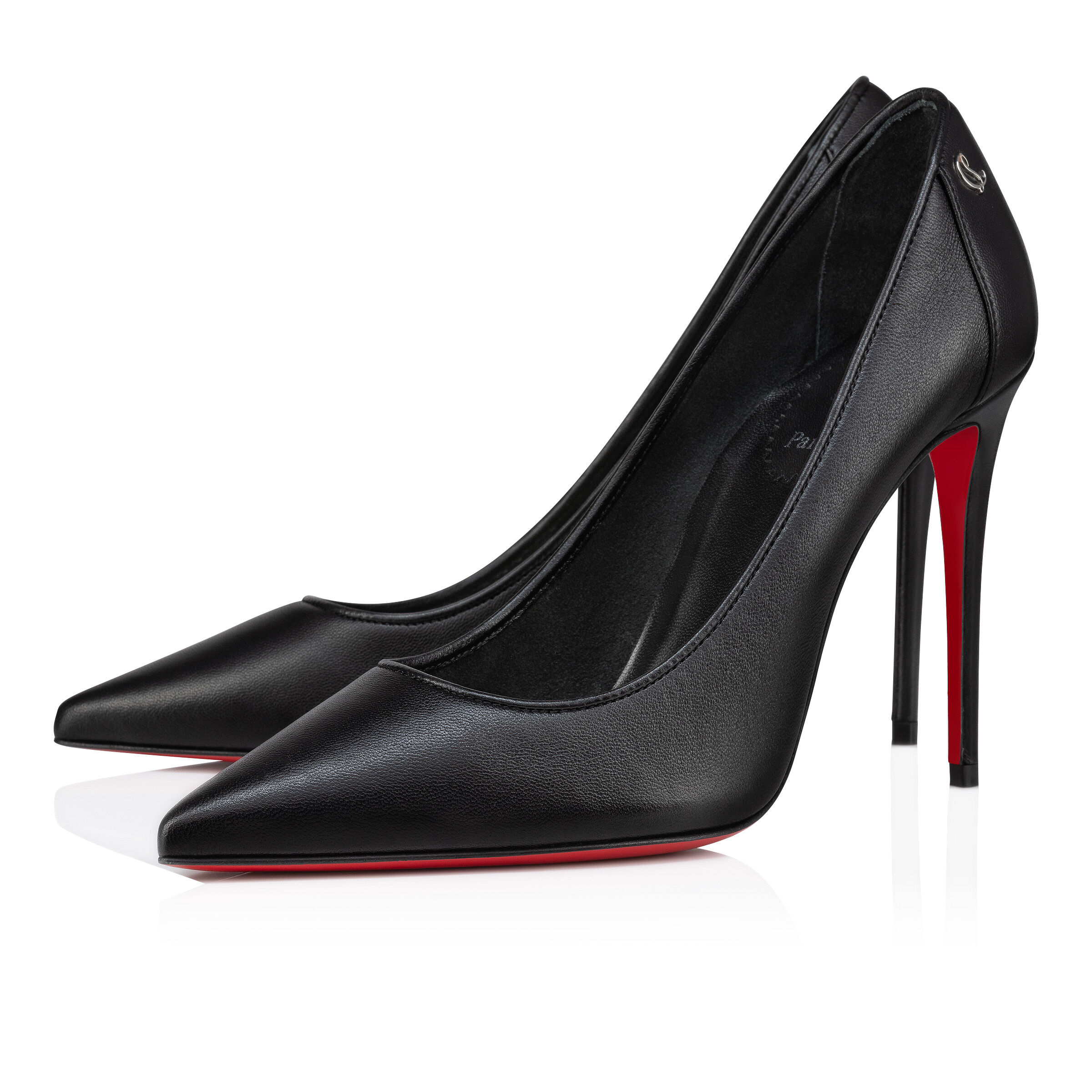 Christian Louboutin Taiwan Online Boutique