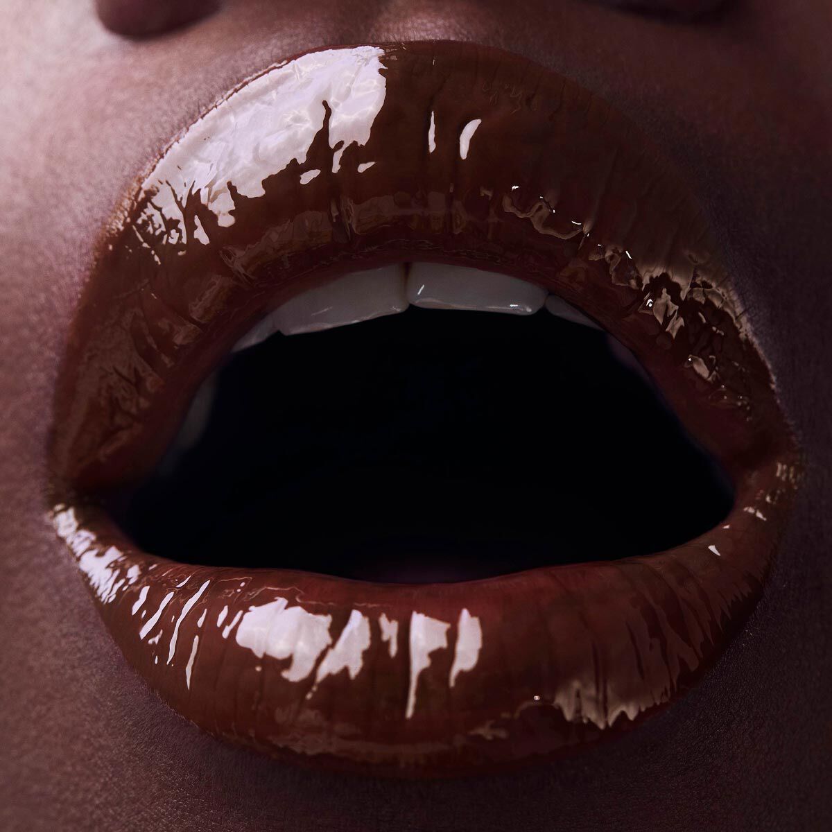 Rouge Stiletto Vinyl Gloss image number 5