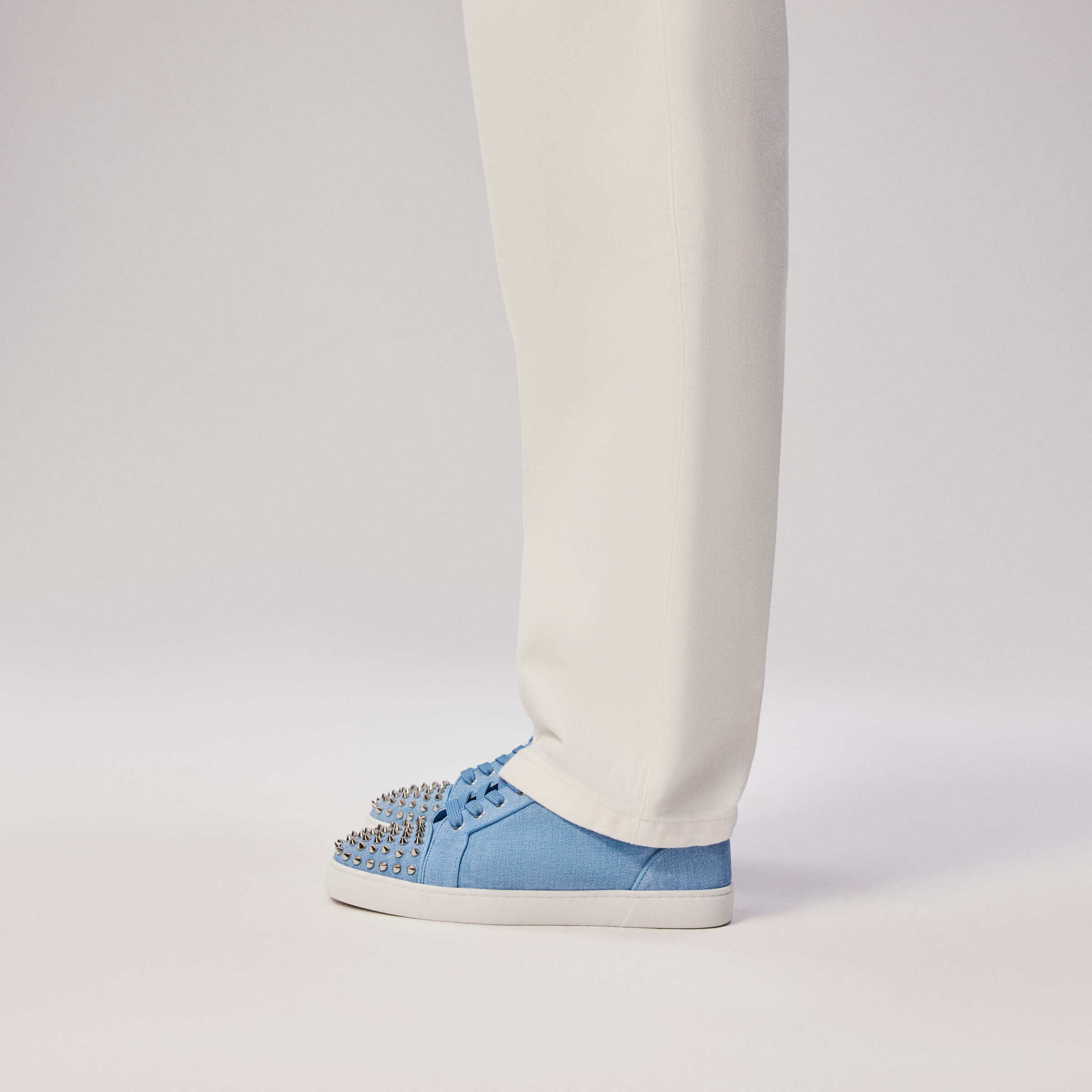 Louis Junior Spikes  image number 1