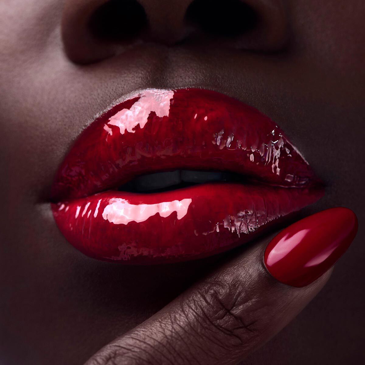 Rouge Stiletto Vinyl Gloss image number 5