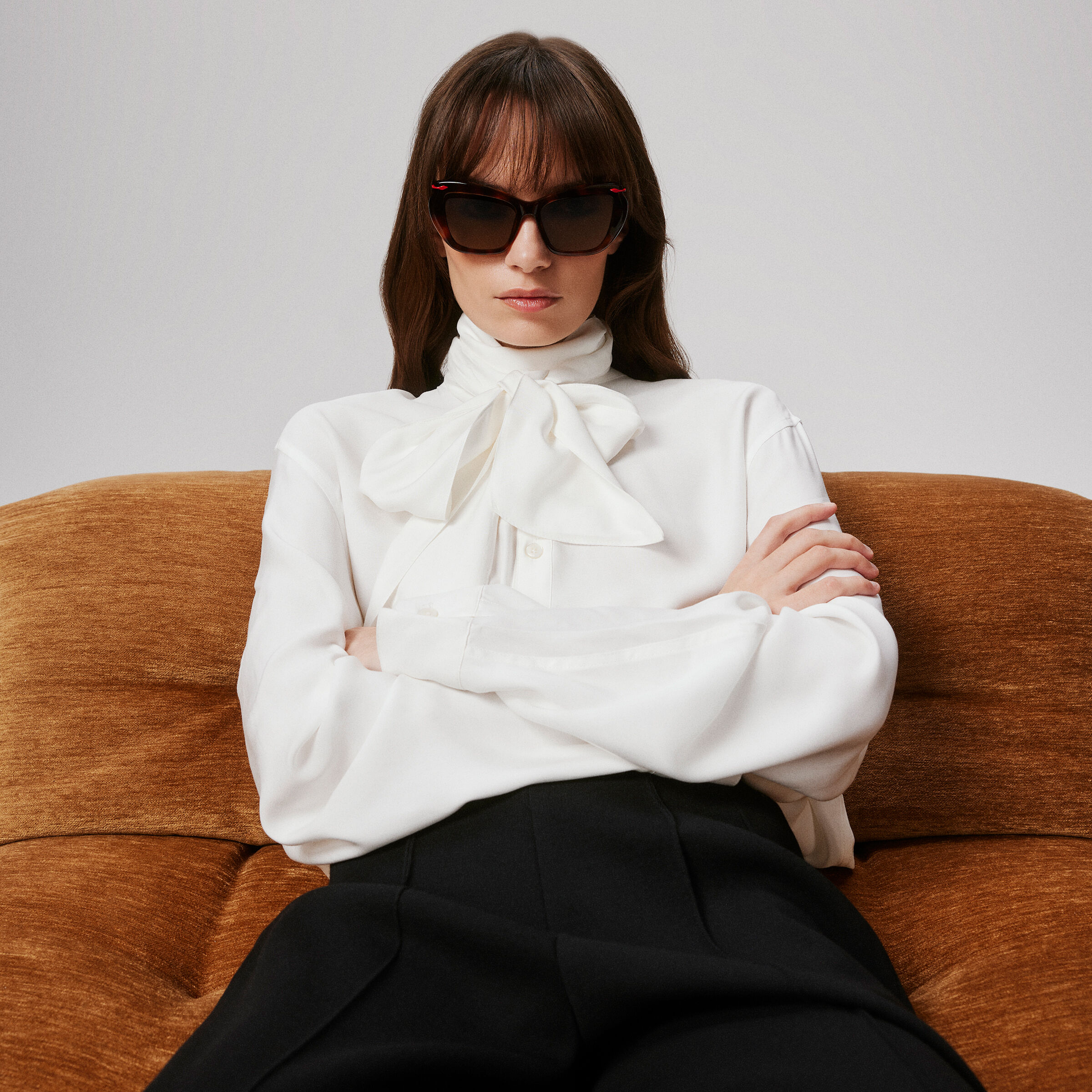 Hot Chick LB0011 image number 1