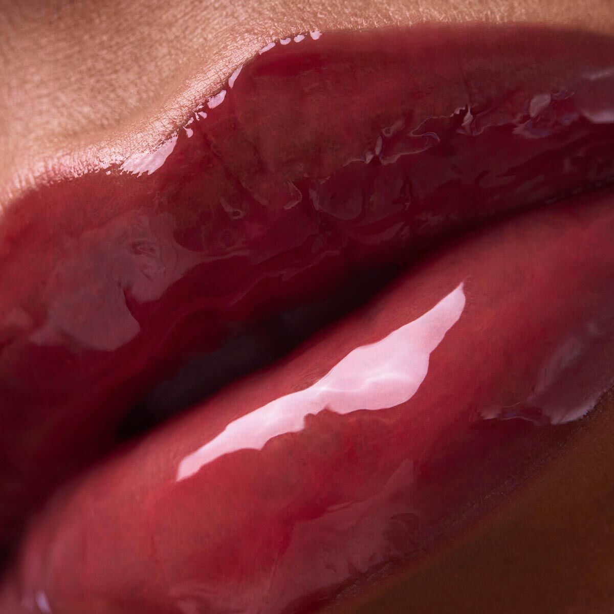 Rouge Stiletto Vinyl Gloss image number 4