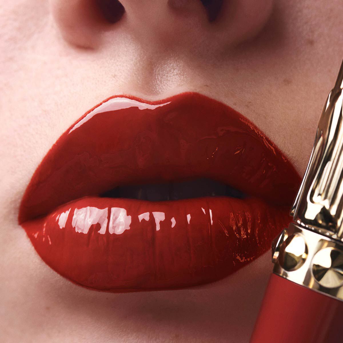 Rouge Stiletto Vinyl Gloss image number 3