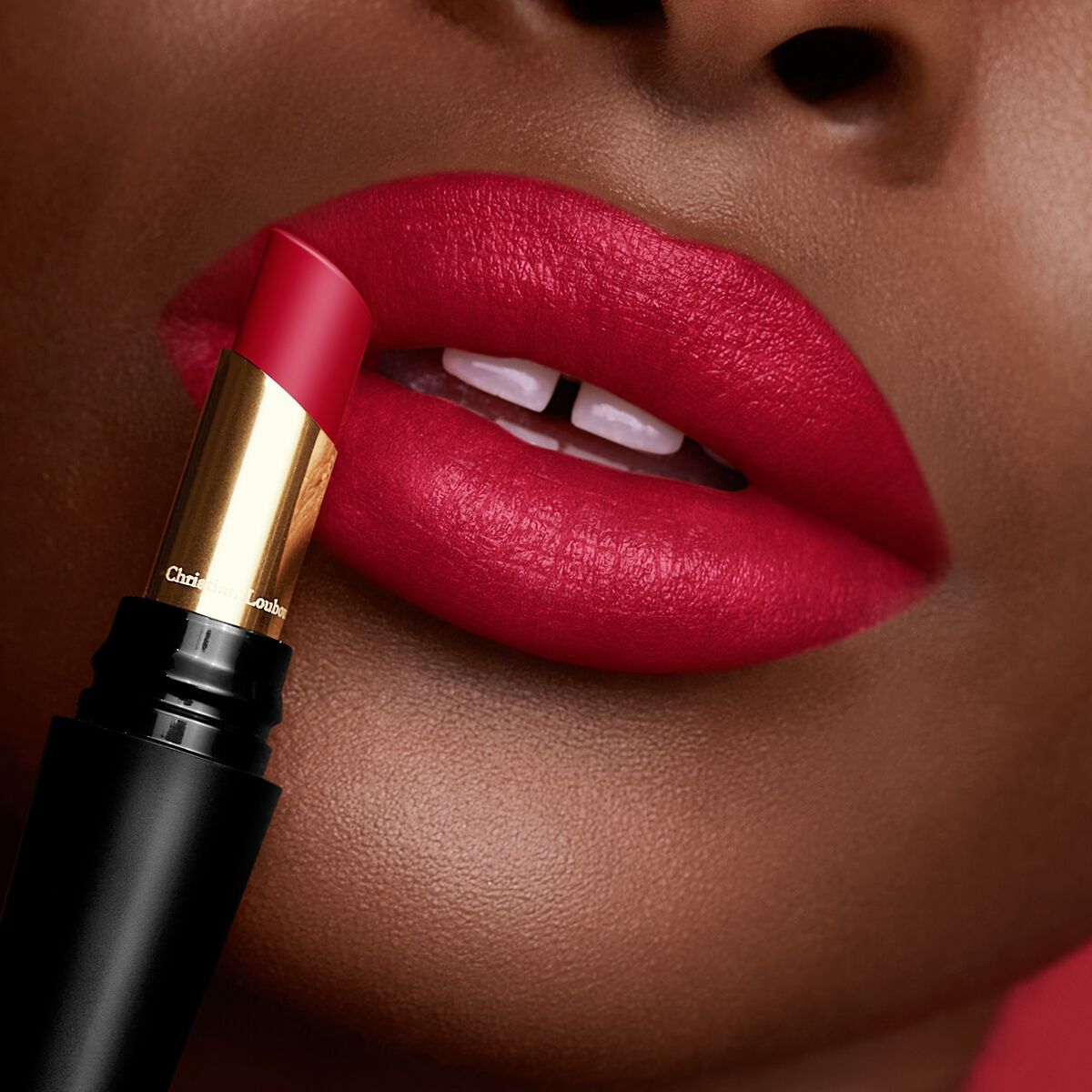 Rouge Stiletto Lumi Matte - 霧面唇膏- Rouge Louboutin 001L
