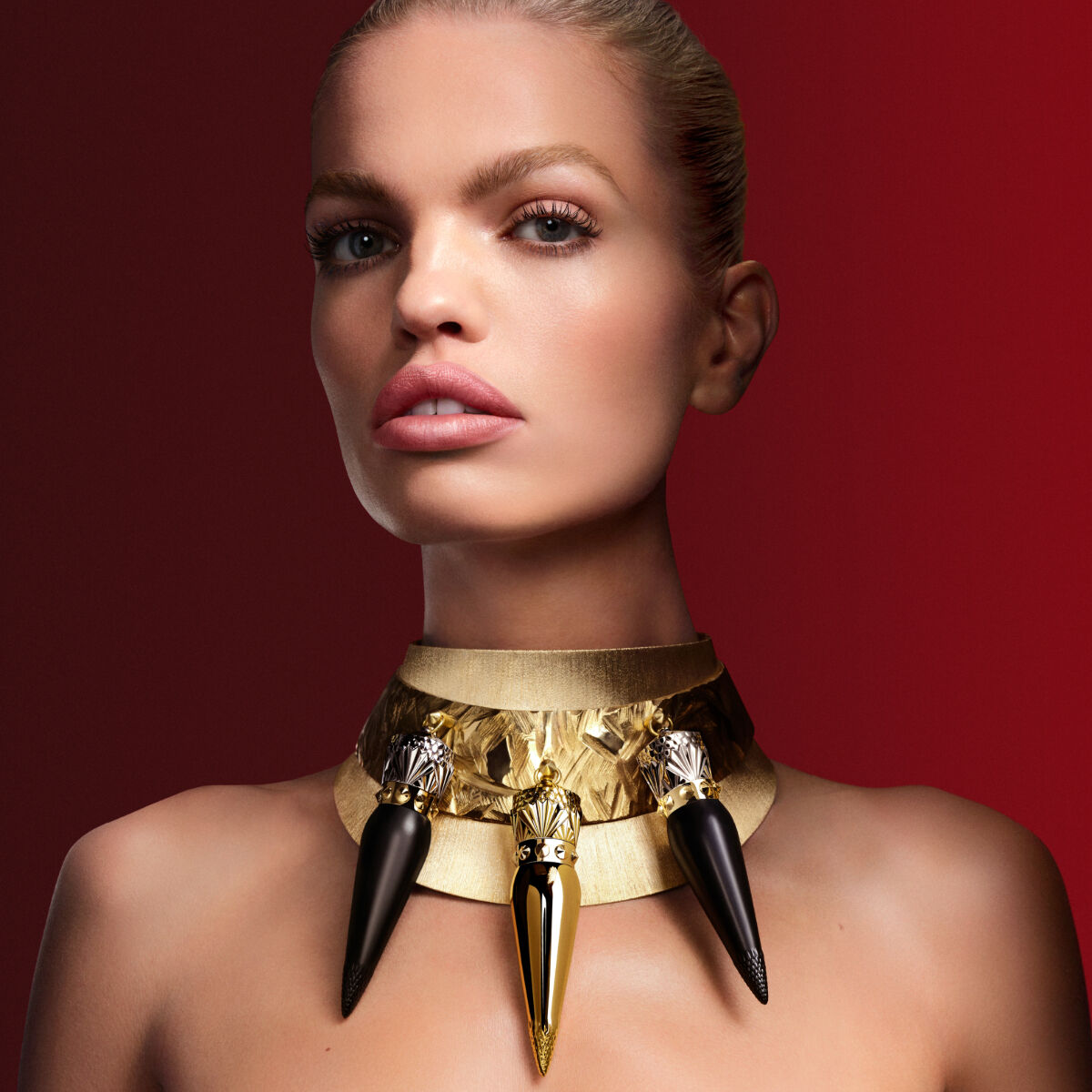 Rouge Louboutin SooooO...Glow image number 5