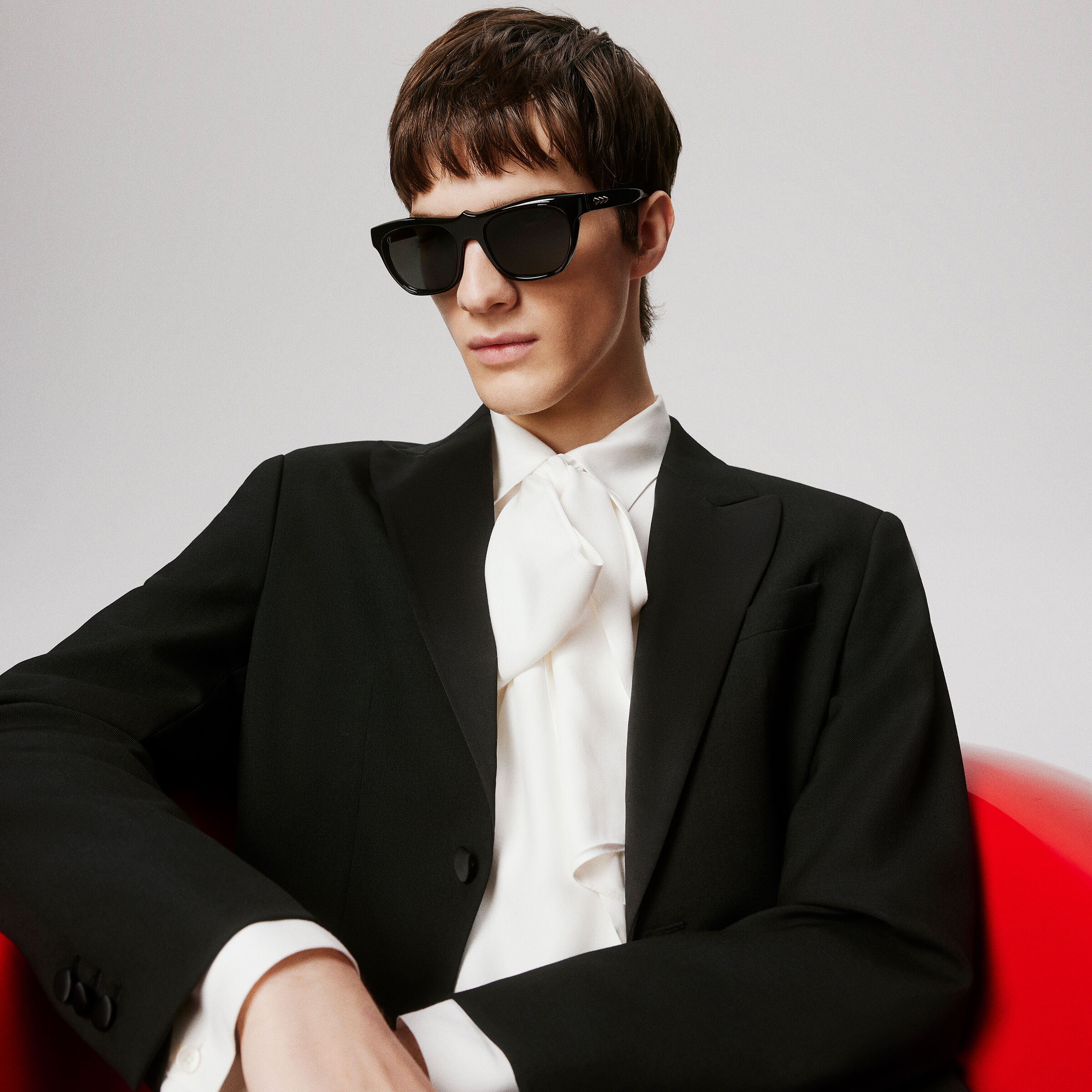 Our Georges LB0006 image number 1