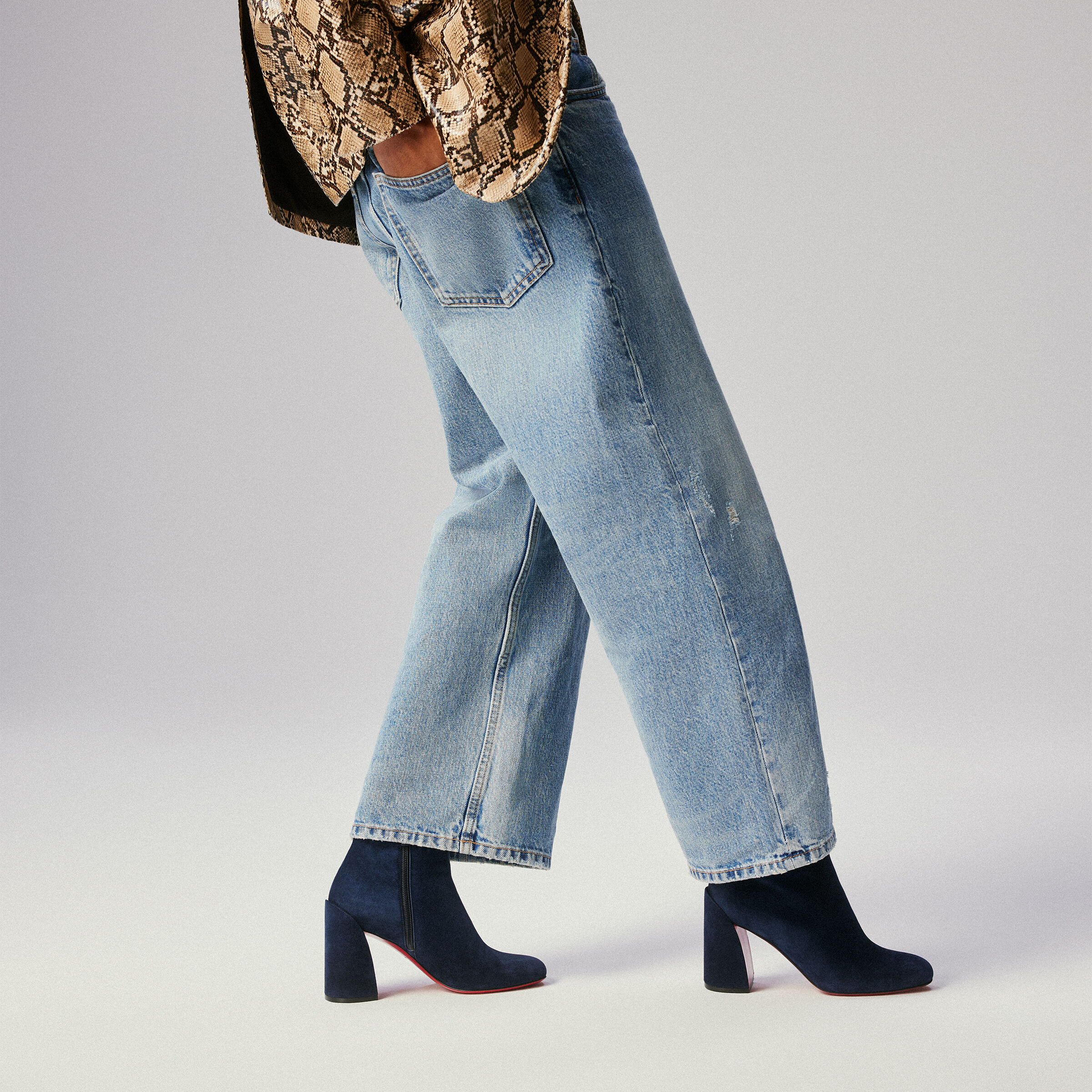 Turela image number 1