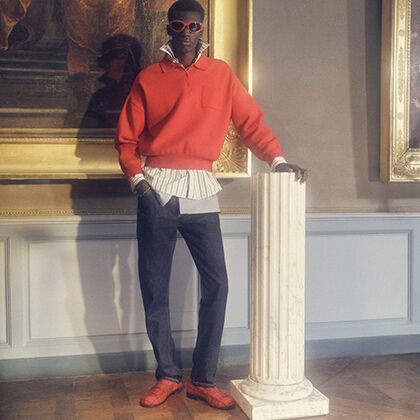 <p>Contemporary essentials</p>