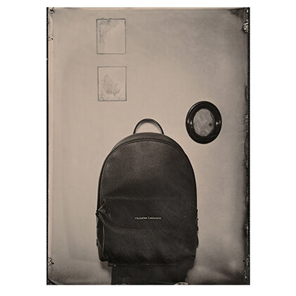 <p>Contemporary essentials</p>