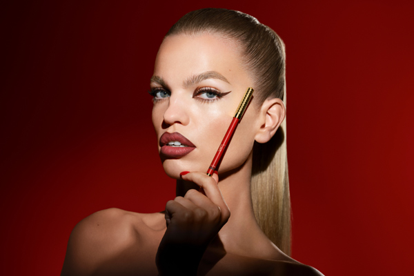 Glamliner, lip and eye liner